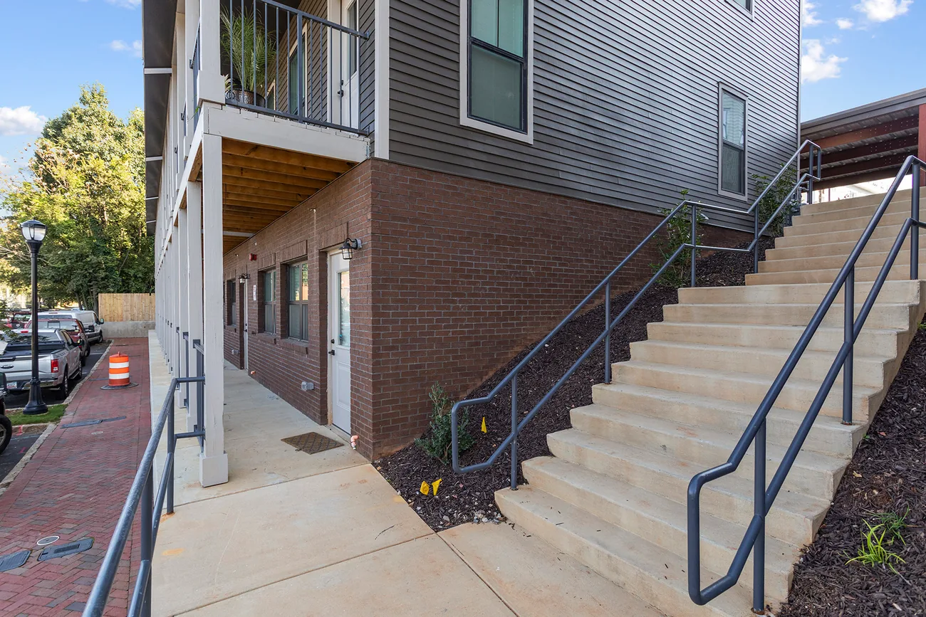 764 Memorial Drive gallery image 17
