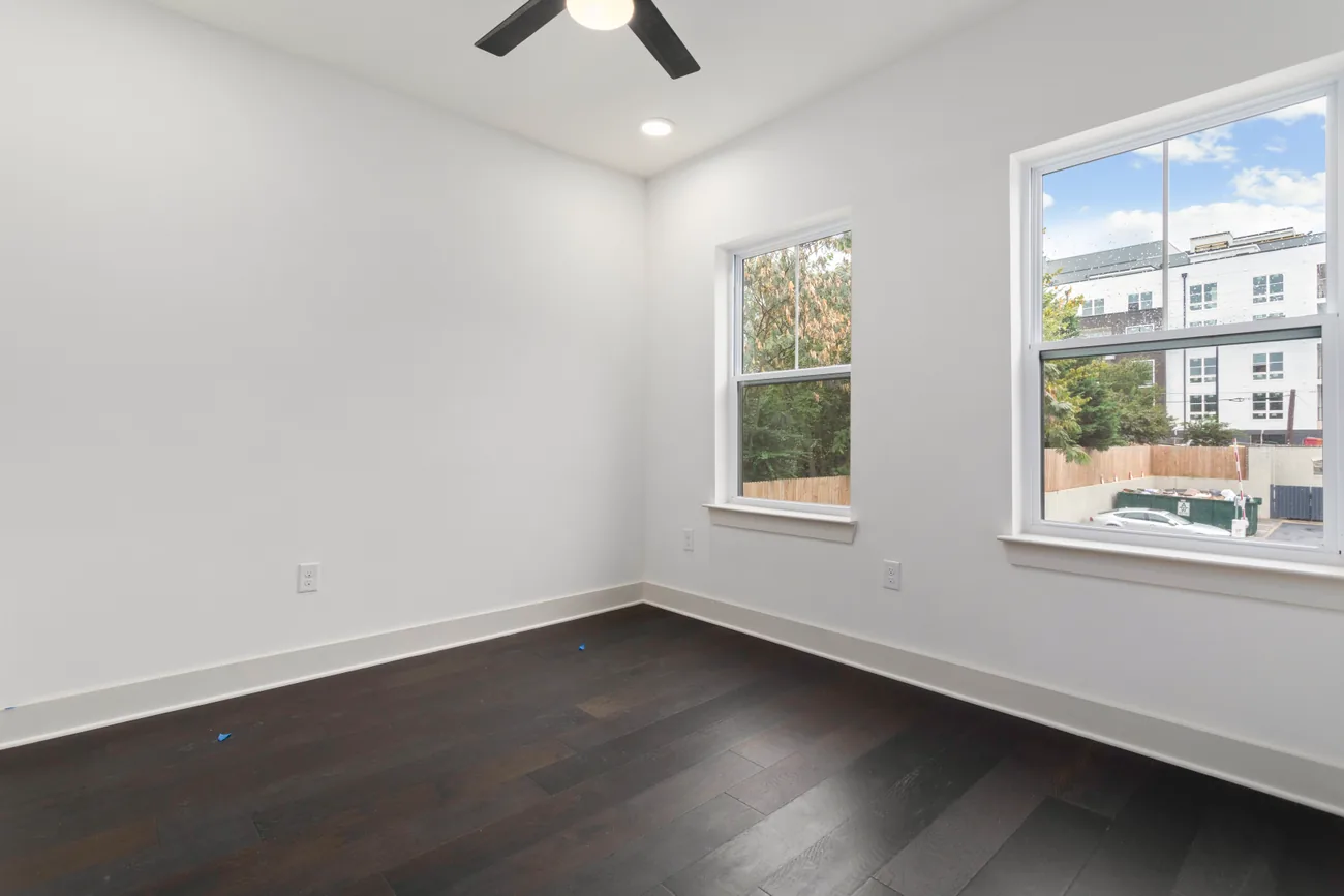 764 Memorial Drive gallery image 39