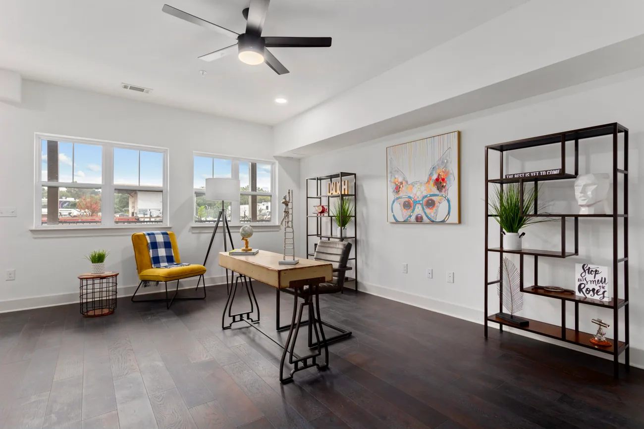 764 Memorial Drive gallery image 31