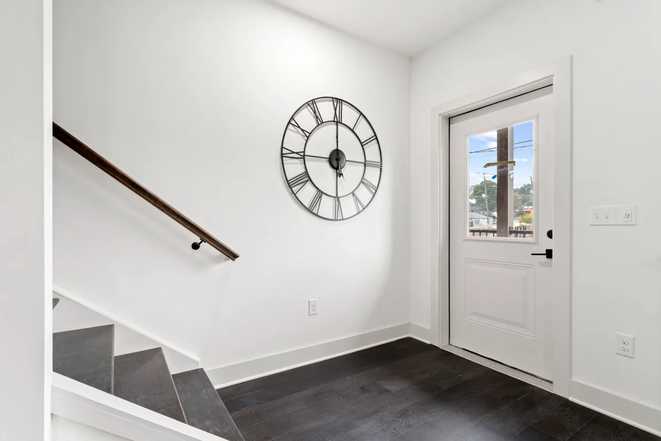 764 Memorial Drive gallery image 30