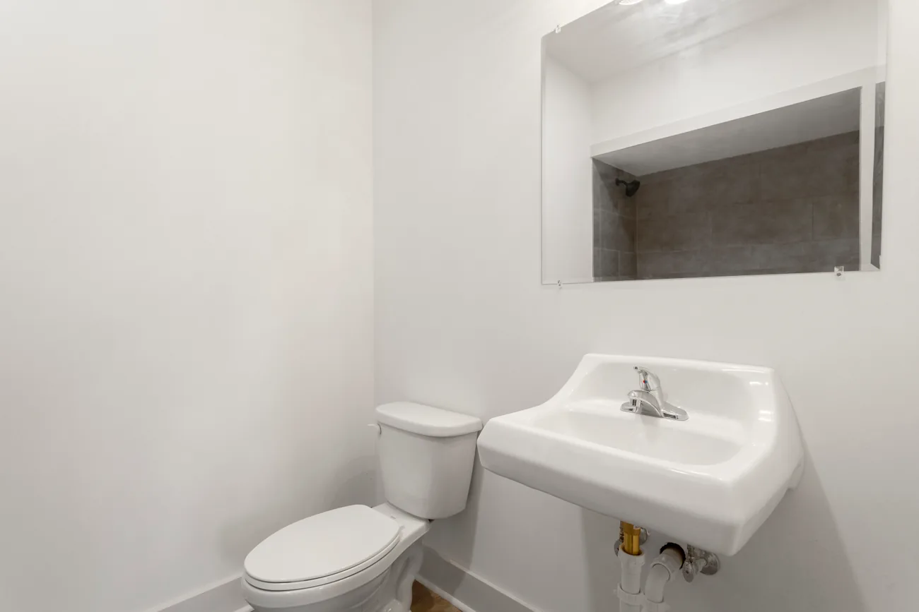 764 Memorial Drive gallery image 28